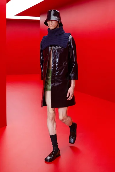 Look 20